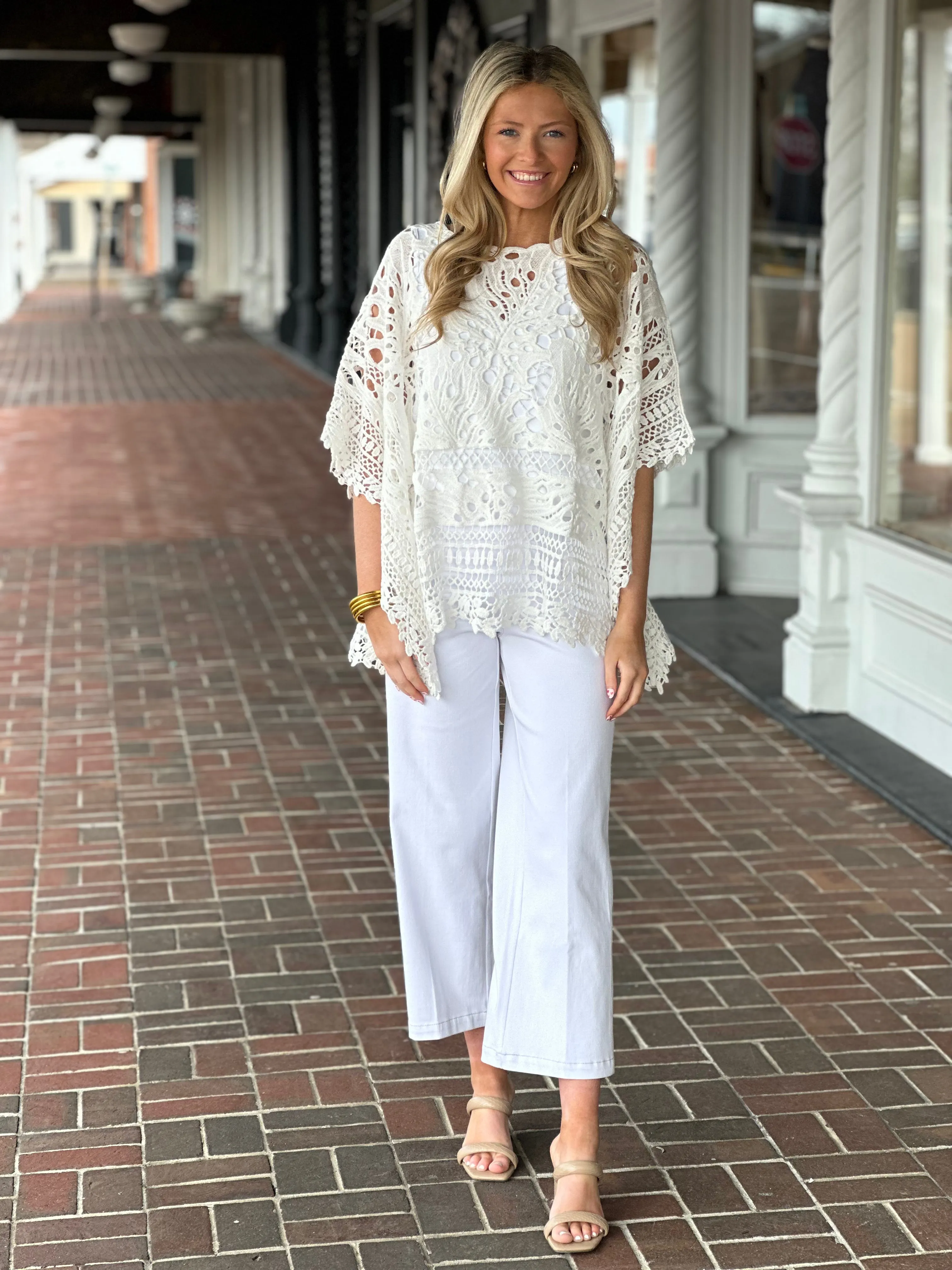 A La Carte Cotton Lace Poncho in White