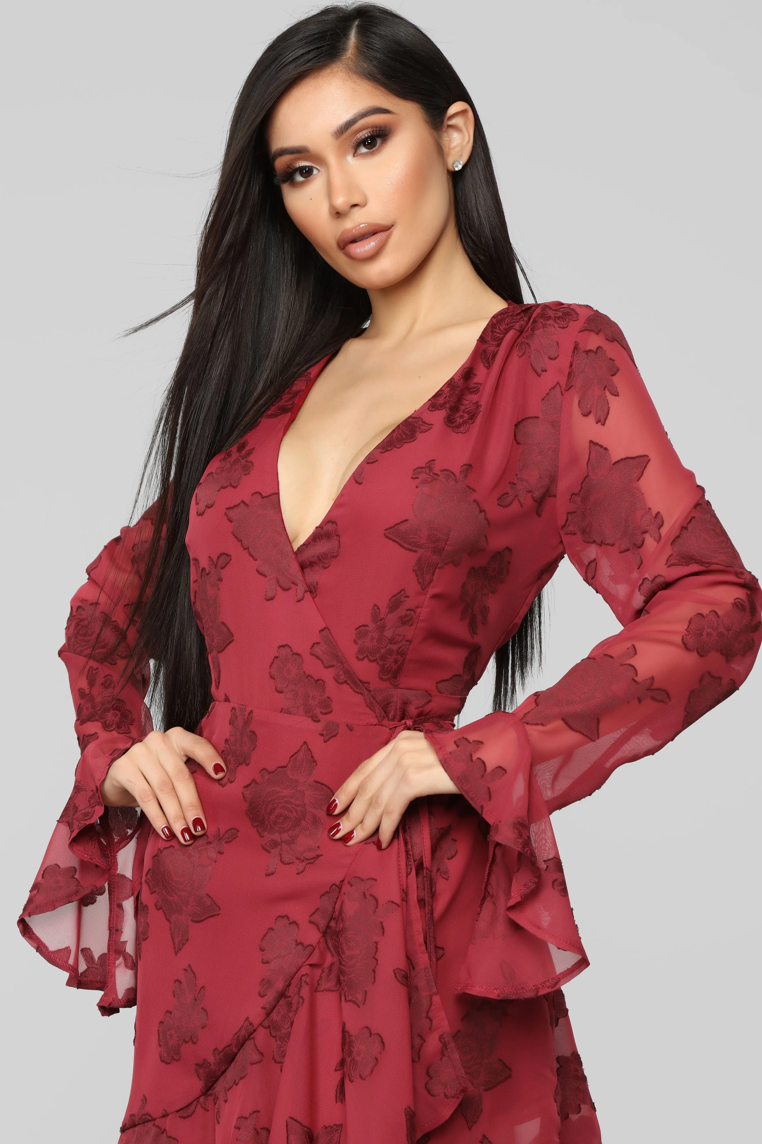 Alaina Floral Midi Dress - Wine