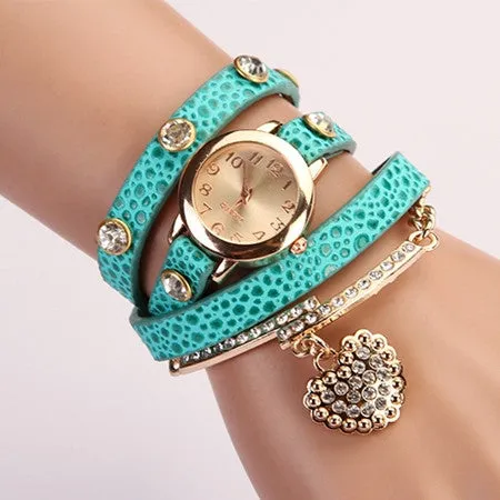 Hot Sale New Casual Luxury Heart Pendant Women Bracelet Wristwatches Women Dress Watches Fashion Watch Brand Watch