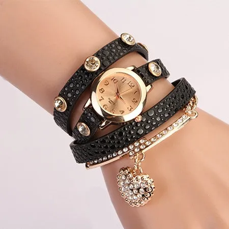 Hot Sale New Casual Luxury Heart Pendant Women Bracelet Wristwatches Women Dress Watches Fashion Watch Brand Watch