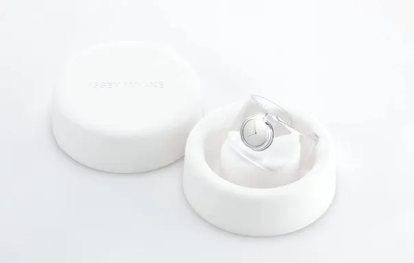 Issey Miyake O-Bold 2023 model wrist watch bangle NYAS001 Clear Toujin Yoshioka