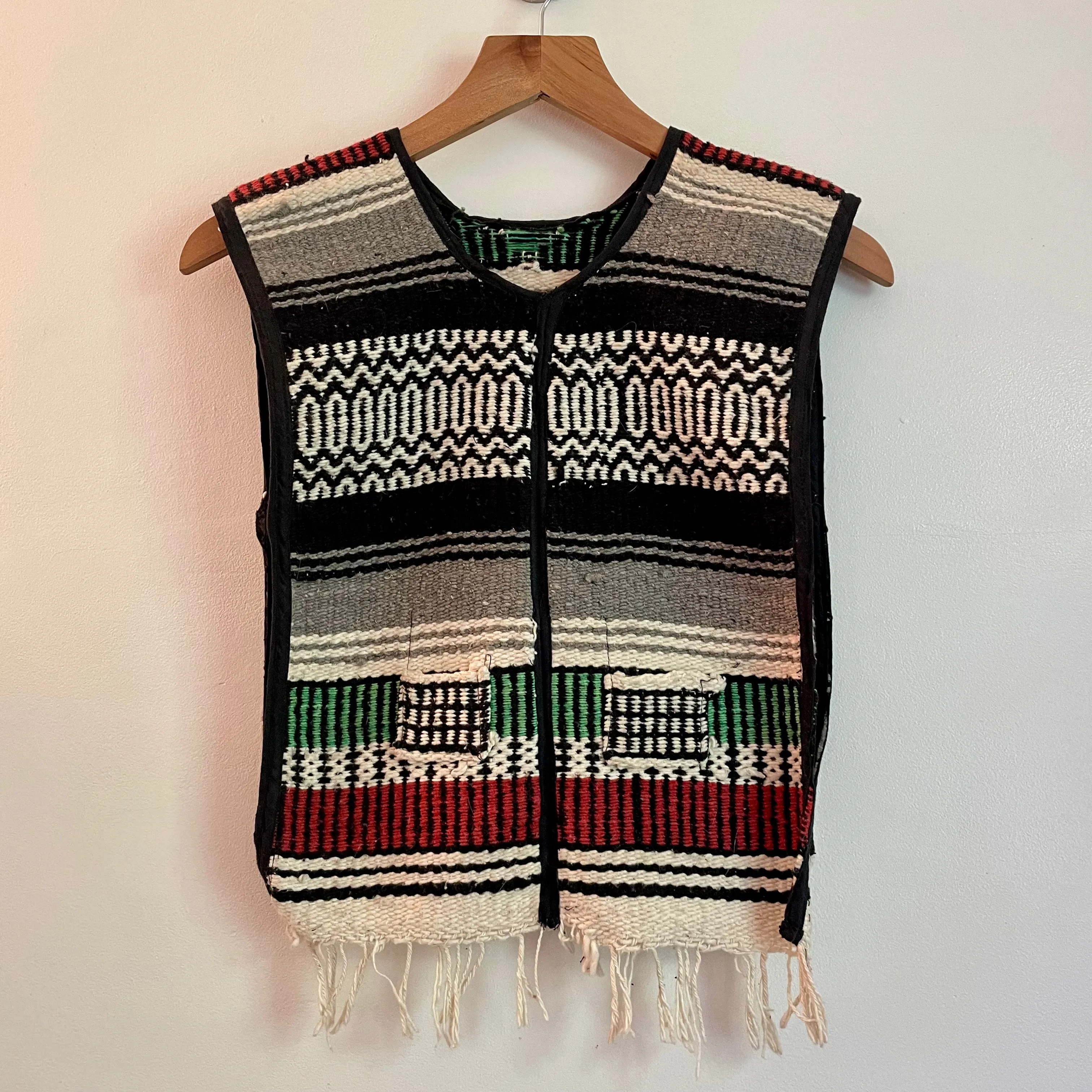 Vintage Mexican blanket Baja Pullover Vest / Poncho / Cape // Youth Large / Womens XXS (HT22100)